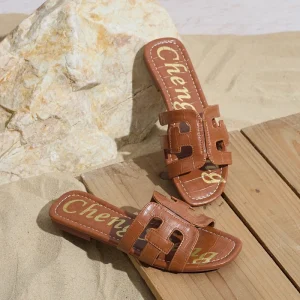 Anti Slippery Slippers for Women New Styles High Quality Beach Slippers for Summer Outings