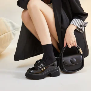 Autumn British Style Head Metal Buckle Loafers for Women Elegant Ballet Thick Soled Leather Shoes Light Feature Summer