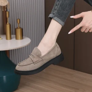 Autumn British Style Women’s Low Top Loafers Fashion Trend Soft Faux Suede Upper Thick Heel Slip On Sheepskin Lining Large Size