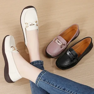 Autumn Women’s Flats Beanie Shoes Large Size 43 Fashionable Versatile Loafers Breathable Mom Shoes