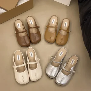 Baotou Women’s Summer Outdoor Solid Color Slippers Style Flat Slip On Loafers Breathable Soft Sole Split Toe Lazy Days