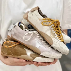 Breathable Court Sneakers Soft Walking Style Shoes for Autumn and Spring Evergreen Fashion Trend