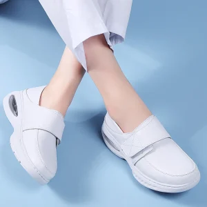Breathable Leather Work Shoes Hospital Women’s Nurse Shoes with Air Cushion