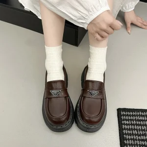 British Style Women’s Spring Summer Autumn Loafers Custom Soft Thick Rubber Midsole Black PU Eco-Friendly Lighted