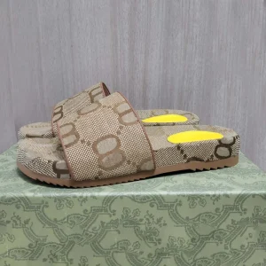 Canvas Sandals Slide Ladies Hollow Platform Sandals Women’s Sandal Beach Chunky Slipper Designer Shoes