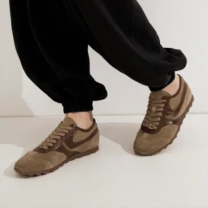 Classic Brown Sheepskin Lace Up Sneakers For Women Durable Anti Slippery Thick Sole Flat Shoes For Daily Casual Wear