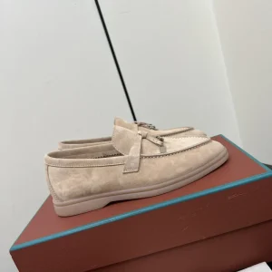 Classic Loafers Men’s and Women’s Casual Flat Shoes Oversized Suede Lazy Shoes