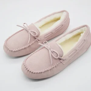 Classic Women’s Winter Cow Suede Upper Real Fur Lining Comfort Warm Soft Fluffy Sheepskin Moccasins TPR Soles Indoor