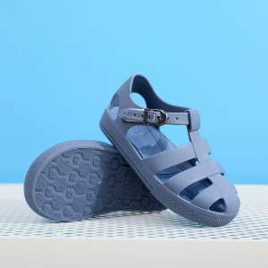 Colorful PVC Jelly Sandals Lightweight Comfortable Anti Slip Ankle & Bootie Children Summer Sandals Unisex
