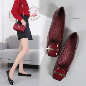 Comfortable Ladies Party Wear Fancy Flat Shoes Women Fashion Dress Shoes Soft Leather Casual Walking Shoes