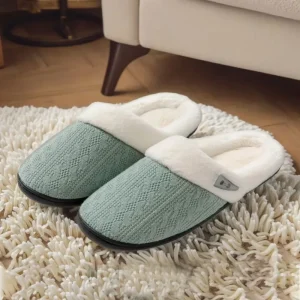 Cozy Winter Fleece Lined Closed Toe Soft Fuzzy Sole Cushioning Home Shoes Female Ladies Slides Slippers for Women