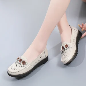 Cross Border Summer Women’s Genuine Leather Flat Sole Shoes Slip On Clogs PVC Plus Size Breathable Fashion Trend Loafers Mixed