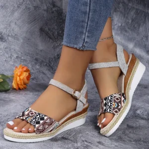 Cross border Foreign Trade Women’s Large Size Wedge Platform Sandals Summer New Roman Casual Outdoor Buckle Rubber Outsole