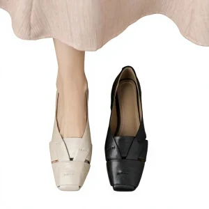 Cross border Summer Style Women’s Comfortable Wide foot Slip On Soft soled Non slip Flat Strap clip Sandals Skull Pattern