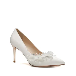 Custom Logo Women’s Dress Shoes Thin Heel Satin with Flower Decoration Elegant White Wedding Heels for Summer Season