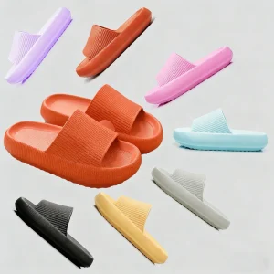 Customized Plus Size Women’s Cloud Slippers Thick Sole Platform Flip Flop Sandals Casual Indoor Non Slip Footwear