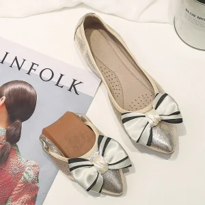 Customized Women’s Soft Shining Leather Pointed Toe Loafers with Bowknot