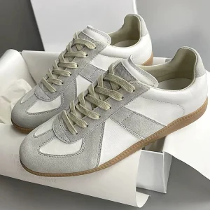 Dexun Classic Versatile Board Shoes Men’s Women’s Casual Sports Hard Wearing Summer Genuine Leather Couple’s Style Shoes