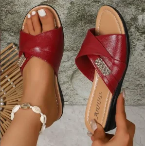 Elegant Women’s Leather Slippers Large Size Sandals Thick Bottom Cool Slippers