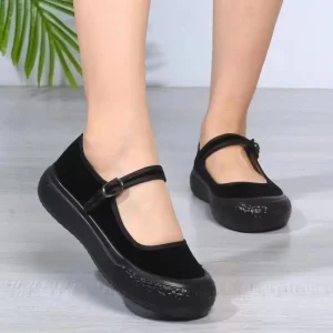Essential for Travel Cloth Shoes Women’s Work Shoes Black Buckle Strap Shock Absorption Mother’s Dance Shoes Repairing Point