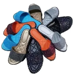 Factory Direct Sales of African Women’s Slippers New Summer Flat Fashionable Beach Sandals in Stock