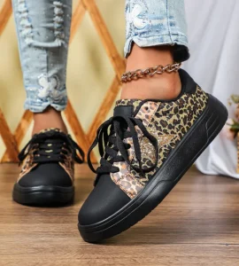 Factory Direct Women’s Casual Low Top Skate Shoes Genuine Leather Upper Slip On Flat Sneakers Anti Slip