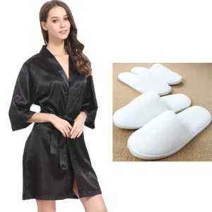 Fashion Accessory Women’s Silk En Satin Kimono Wedding Robe with White Disposable Slipper Slipper Set for Bride Bridesmaids