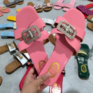 Fashion Luxury Ladies Slippers Outdoor Beach Women Slides Sandals Home Flat Bottom Designer Slippers for Women