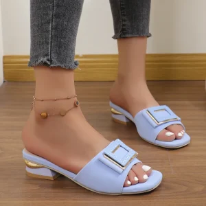 Fashion Plus Size Women’s Slippers Thick Heel Light Weight Designer Women Sandals Rubber Open Toe Square Head Slippers for Women