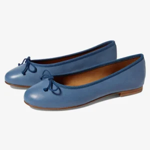 Fashion Trend Simple Women Leather Flats Customized OEM/ODM Ladies Flats Shoes