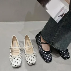 Fashion Women’s Ballet Shoes for Spring Summer Buckle Simple Flat Platform All Match Dot Design Flats