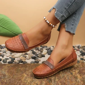 Fashion Women’s Camel Embroidered Loafers Rhinestone Decor Slip On Flat Shoes Comfortable Non Slip Moccasin Casual Shoes