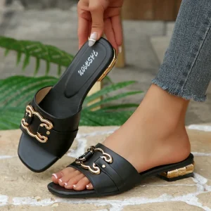 Fashionable Black Women’s Platform Slippers for Summer Slip resistant Outdoor Daily Use Simple and Soft Sandals