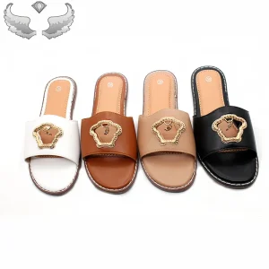 Fashionable Casual Lightweight Flats Sandals for Women and Ladies Lightweight Perforated Anti-slip Casual Women’s Slippers