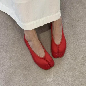 Fashionable Popular Red Women’s Genuine Leather Ballet Flat Shoes Breathable Comfortable Versatile Commuting Support Vegetable