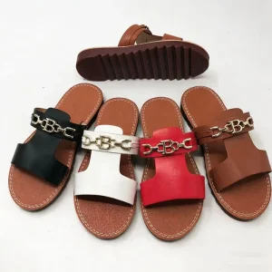Fashionable Summer New Design Export Casual Comfortable Beach Wear Women’s Flat Sandals and Slippers