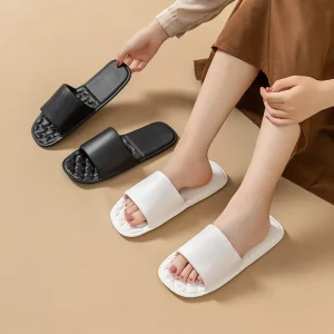 Fashionable Travel Slippers Women’s Quilted Insole Single Strap Slide Sandals Flat Home Bathroom Slippers
