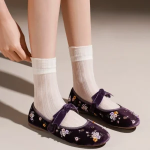 High End Embroidered Women’s Flat Shoes Vintage Style Suede Granny Shoes French Square Toe Mary Jane Shoes