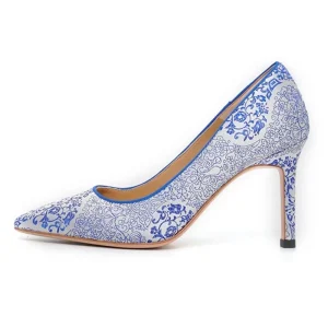 High Quality Customized Handmade Embroidered Shoes with Heels Pointed Toe High Heels Elegant and Comfortable