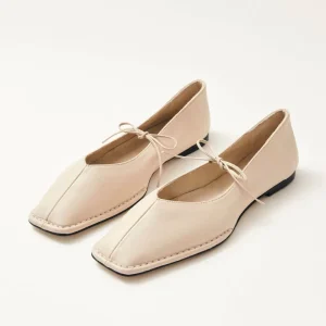 High Quality Fashion Elegant Flats For Ladies White Pu Leather Square Toe Women’s Flat Ballet Shoes