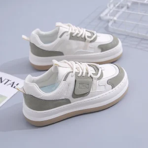 High Quality Flat Breathable Light Weight Waterproof Outdoor Fitness Outdoor Running Women Casual Shoes
