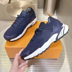 High Quality Men’s Running Walking Style Shoes with Original Box Drop shipping Soft Breathable Casual Sports Designer Sneakers