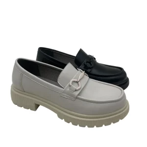 High Quality Women Flat Loafer Shoes for Women Casual Chain Detail