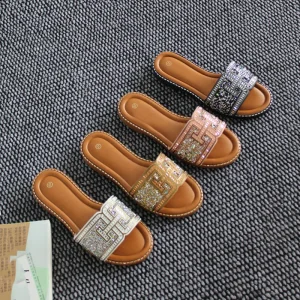 High-quality Fashionable Outdoor Flat-toe Casual Slip-on Anti-slip and Wear-resistant Lightweight Women’s Sandals and Slippers