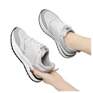 Hongyan Widely Used Superior Quality Lace-Up Stylish Women’s Autumn Sneakers