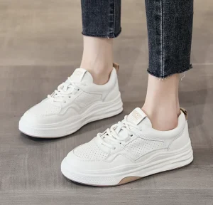 Korean Streetwear White Sneakers Women’s Genuine Leather Flat Soft Sole Casual Board Shoes Versatile Cushioning