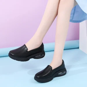 Ladies Professional Work Shoes Cushioned Flat Cow Leather Non Slip Soft Sole Nursing Shoes for Nurses