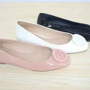 Ladies Round Toe Leather Casual Ladies Flat Shoes Low Heel Dress Women’s Casual Shoes Hiking Walking Style Shoes