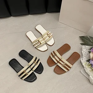 Lady’s New Design Slippers Comfortable Anti-Slippery Fashion Trend Breathable Waterproof Peep Toe Sexy Jelly Sandals