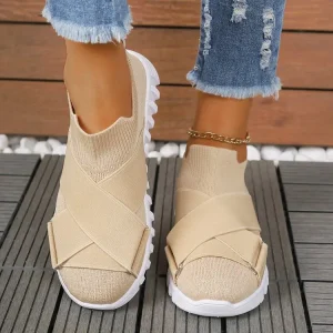Large Casual Shoes for Women Round Toe Breathable Flat Sole Wear Resistant and Comfortable Outdoor Running Shoes for Women